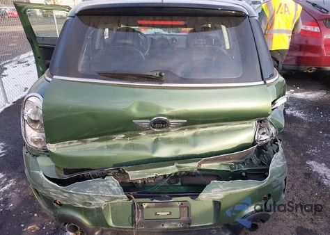 2015 Mini Countryman Cooper S z USA, uszkodzony, nr VIN WMWZC3C50FWP52677